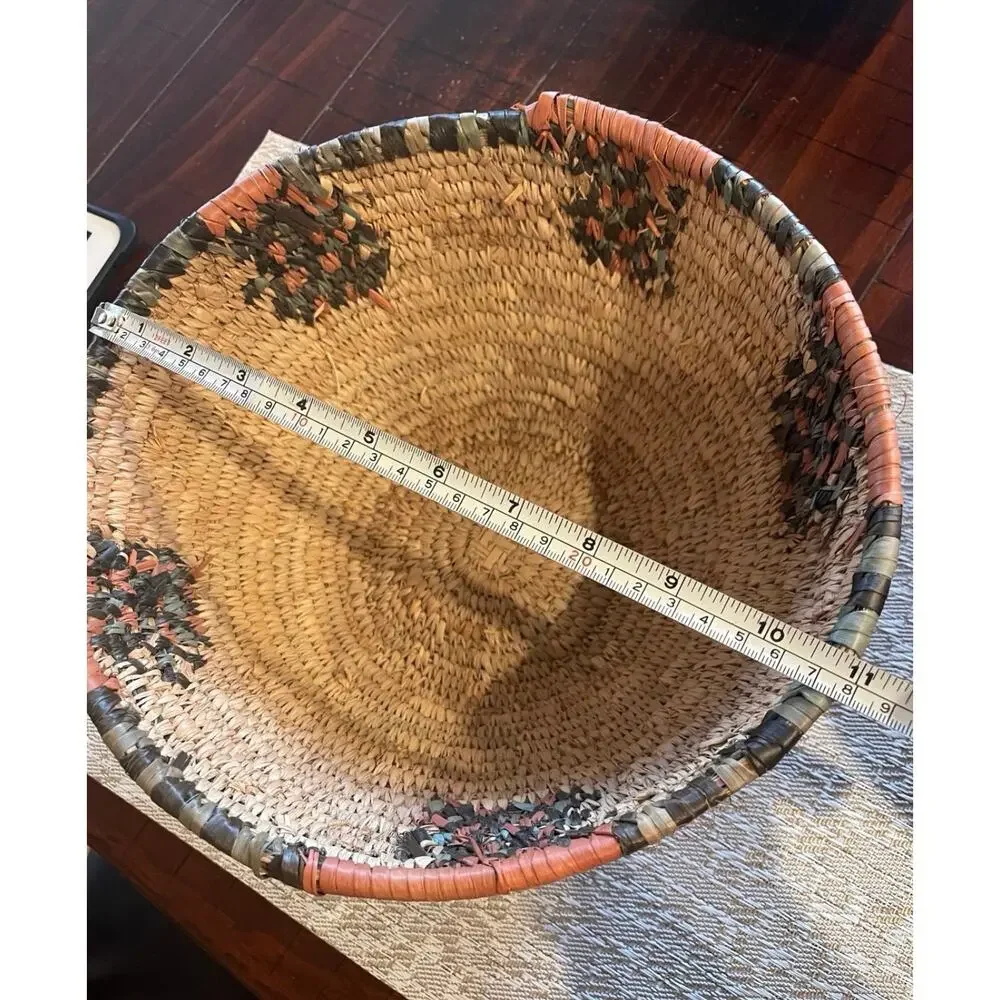 Weaved nigerian hausa basket 11” vintage